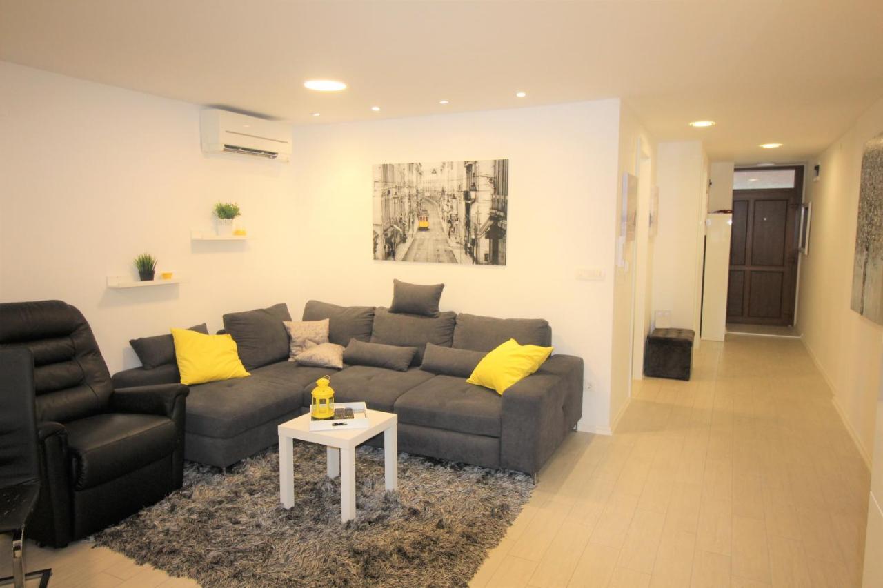 Apartment Pia Σίμπενικ Εξωτερικό φωτογραφία