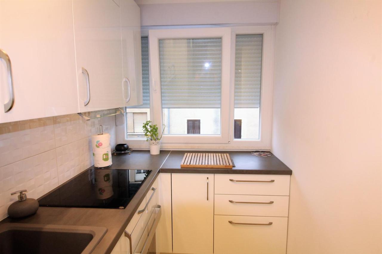 Apartment Pia Σίμπενικ Εξωτερικό φωτογραφία