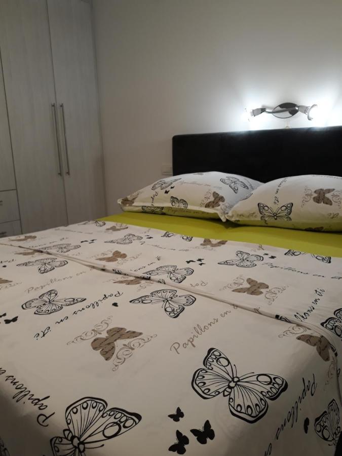 Apartment Pia Σίμπενικ Εξωτερικό φωτογραφία